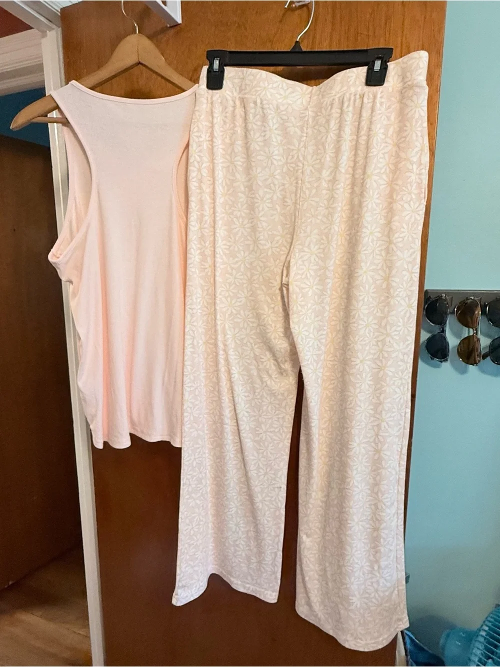 Rae Dunn Sweet Dreams Women's Light Pink Sleep Tank and Pajama Pants Set